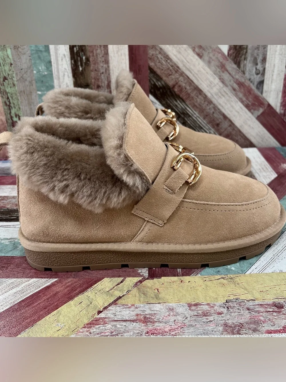 Lonza Puff Gold Buckle Beige Winter Boots Shoes EUC Suede Real Fur SZ 9-9.5
